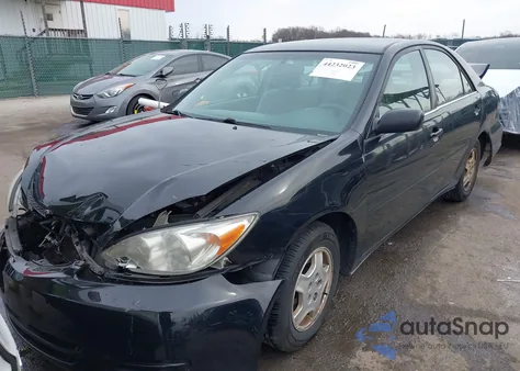 2003 Toyota Camry Le V6 из США, поврежденный, VIN 4T1BF30K53U057507